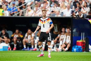 图片报：德国队长基米希携带一本团队精神书籍参加世界杯