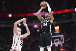 记者设想：火箭送出谢泼德&申京&DFS&亚当斯+2首轮 换字母哥&特纳