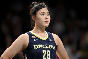 飞翼86比83击败太阳 李月汝1投1中&两罚两中得到5分2板