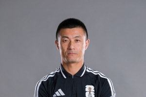 傅明执法7场世界杯创多项纪录：全岗位履职，实现淘汰赛零突破