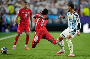 英媒：欧足联不会采用世界杯“罚错人”新规，VAR仅可介入第二黄