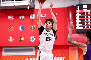 打很好却未获重用！李贤重4记三分爆轰22分 打出NBA生涯最佳一战
