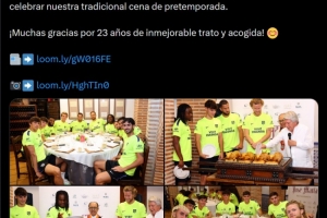 马卡报：马竞球员进行传统聚餐，新人负责用盘子切烤乳猪
